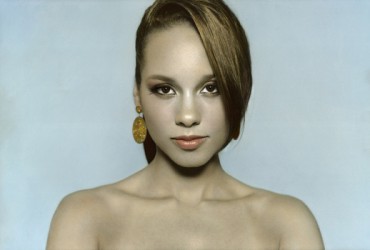 alicia_keys_-Youssef-Nabil