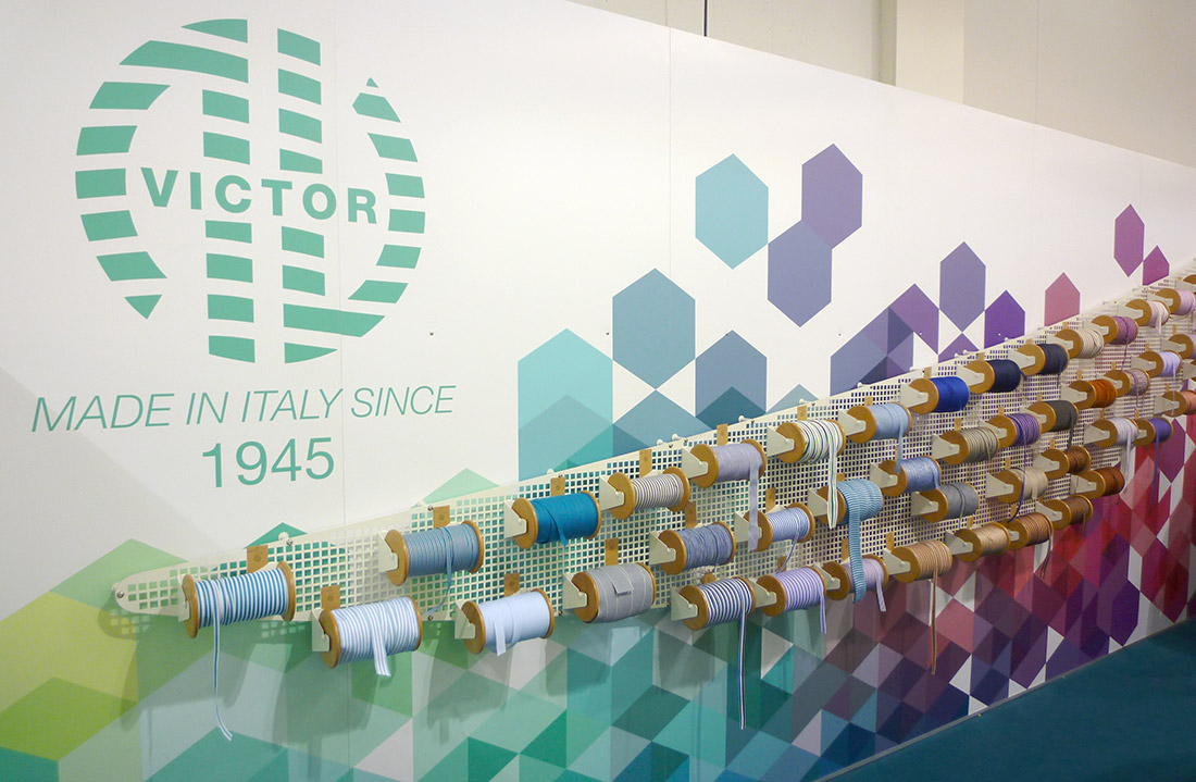 Grafica per allestimento fieristico